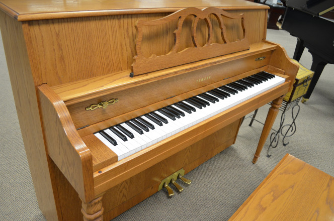 1999 Yamaha M500 Florentine - Upright - Console Pianos